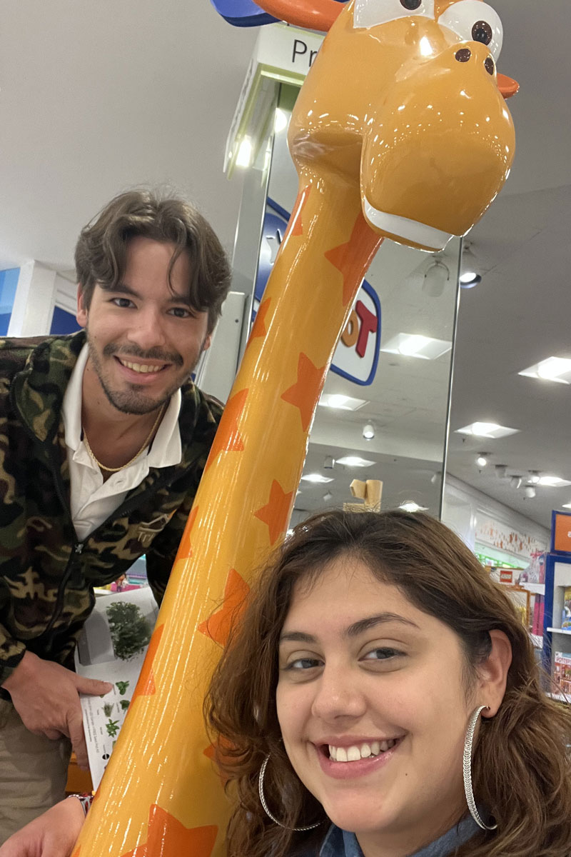 JCPenny Selfie with giraffe